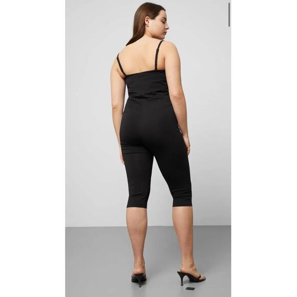 Weekday Lindey Jersey Jumpsuit Black Cropped Adjustable Straps Women's Medium - Picture 2 of 11